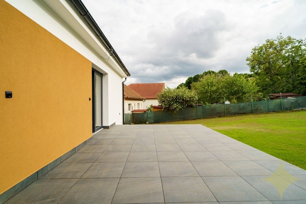 Predaj: Zrekonštruovaný Rodinný Dom 4+1 v Malebnej Obci Divi - 13