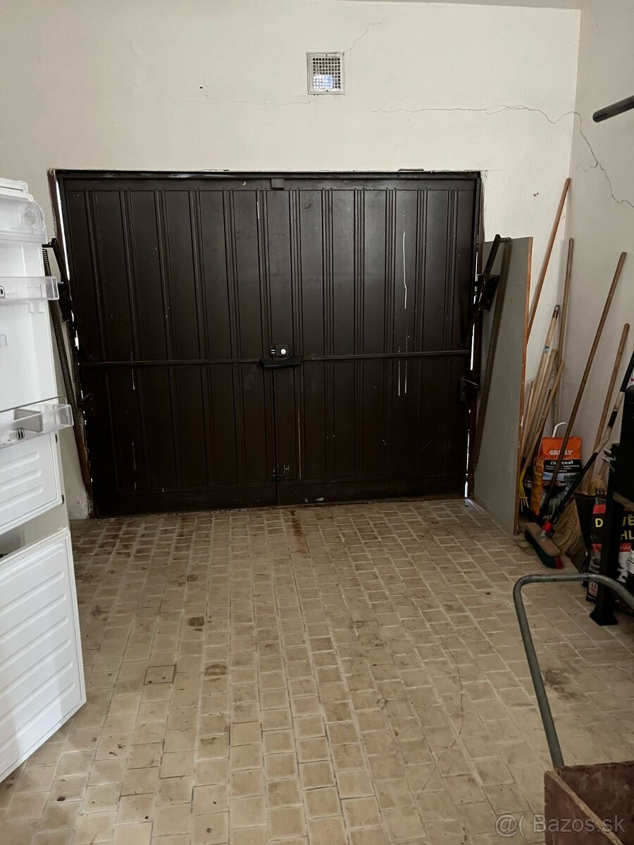 ZĽAVNENÉ • Na predaj celoročná chata v Zlatníckej doline - 13