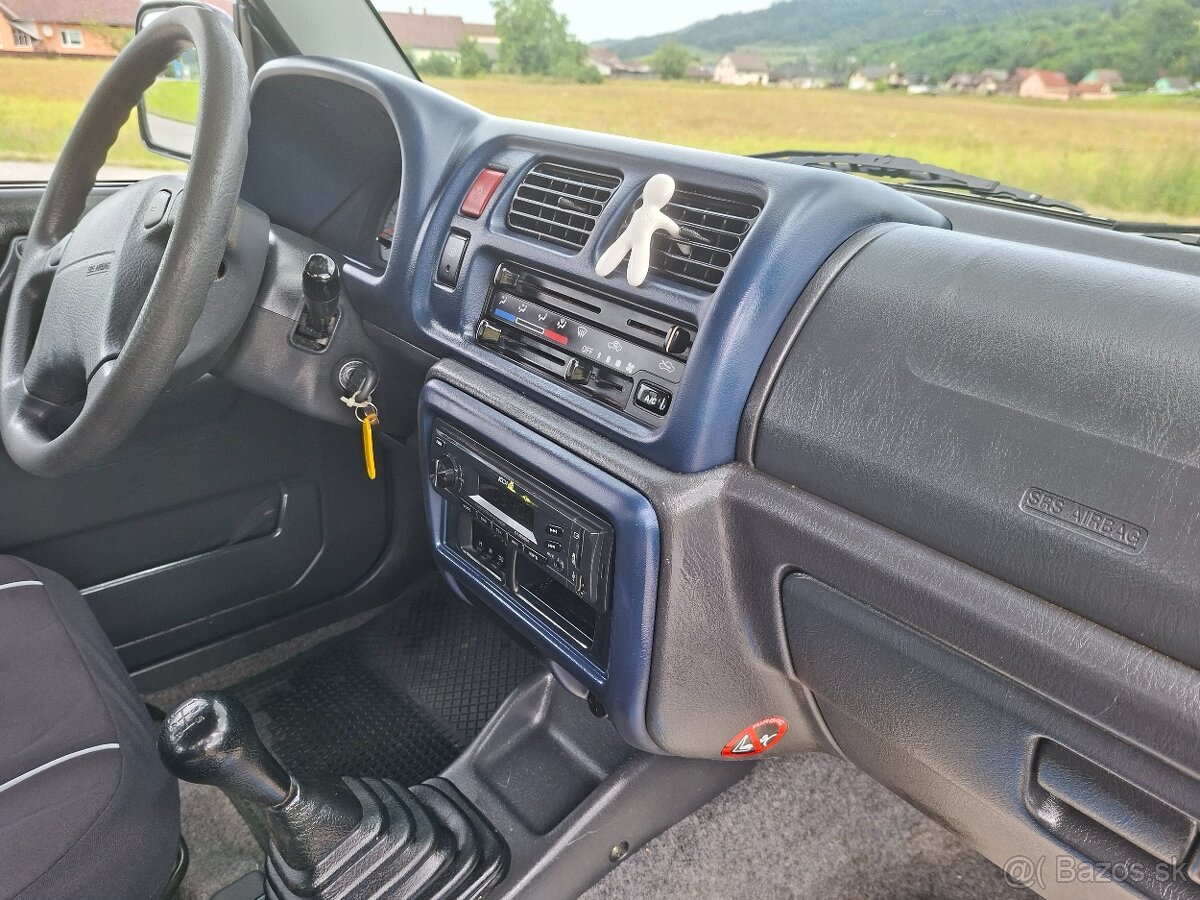 Suzuki Jimny 1,3 benzín SPECIAL - 13