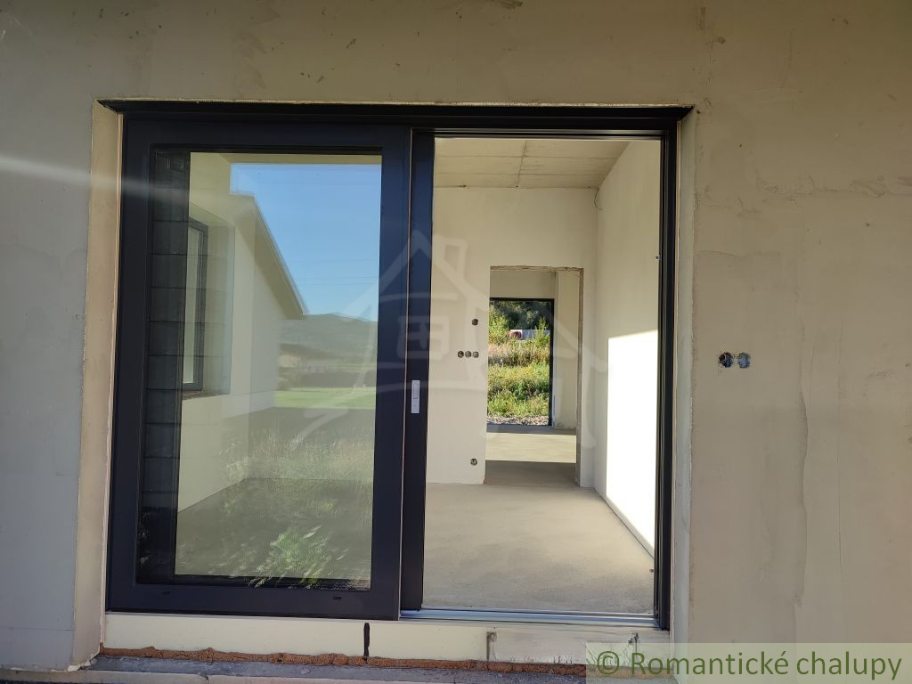 Moderný rodinný dom v pokojnej prírodnej lokalite, na skok - 13