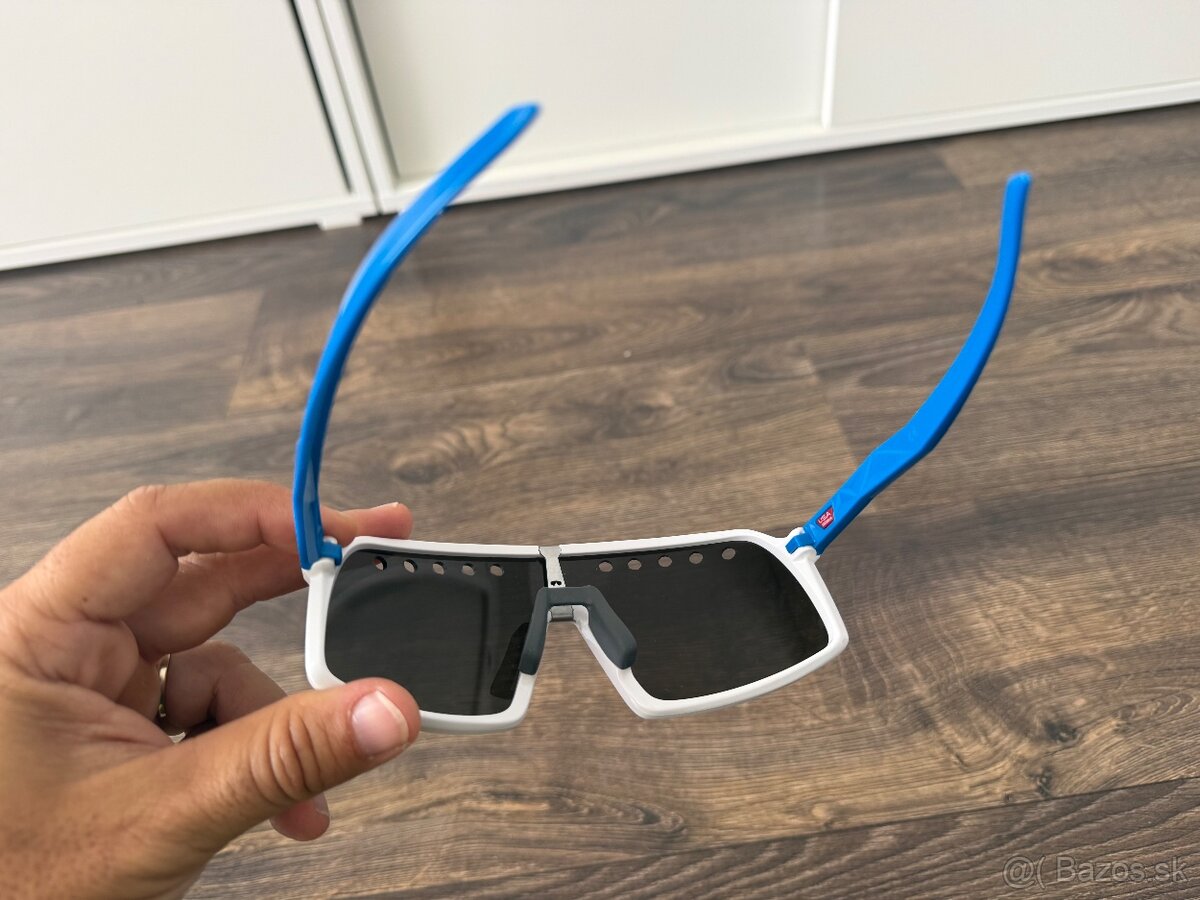 Oakley Sutro Vented - 13