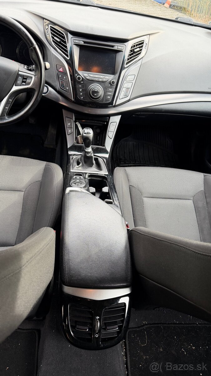 HYUNDAI I40 - NA PREDAJ - 13