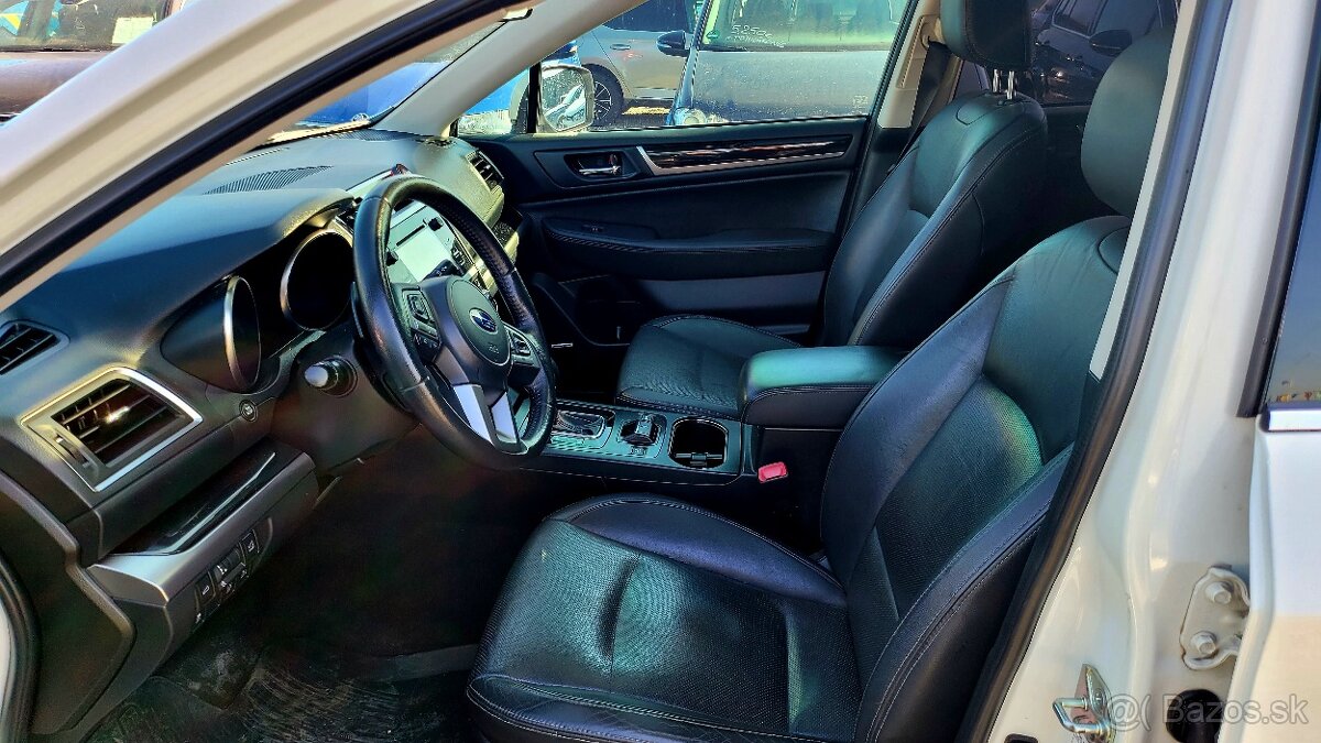 Subaru Legacy Outback 2,0 D 110 kW A/T 4x4 - 13