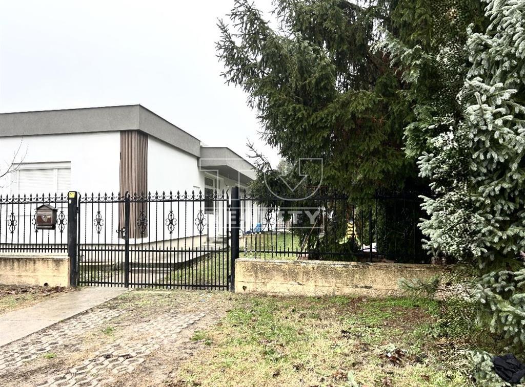 NOVOSTAVBA 3 IZBOVÉHO RODINNÉHO DOMU V NESVADOCH NA PREDAJ - 13