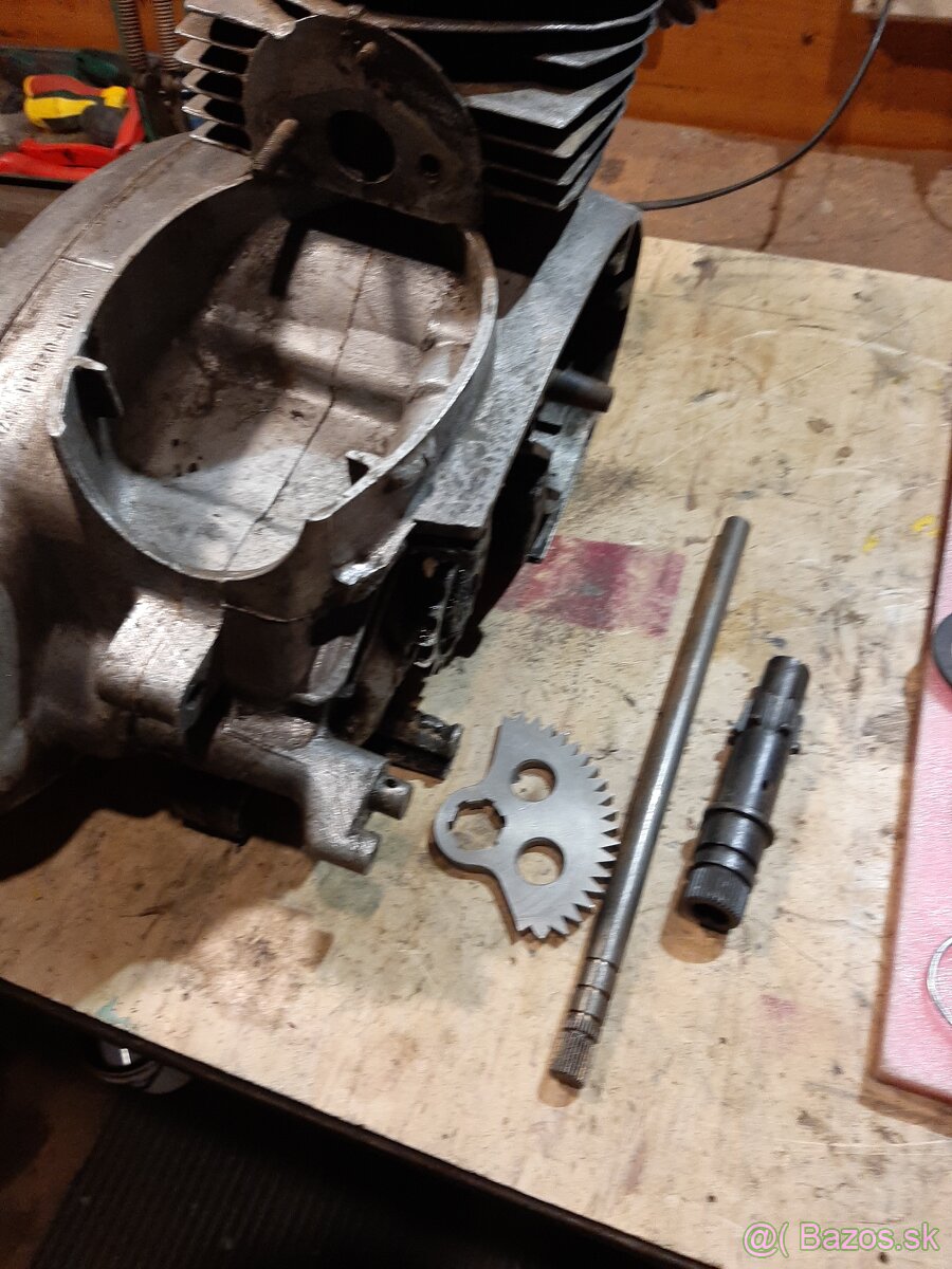 Jawa 250 Perák - 13