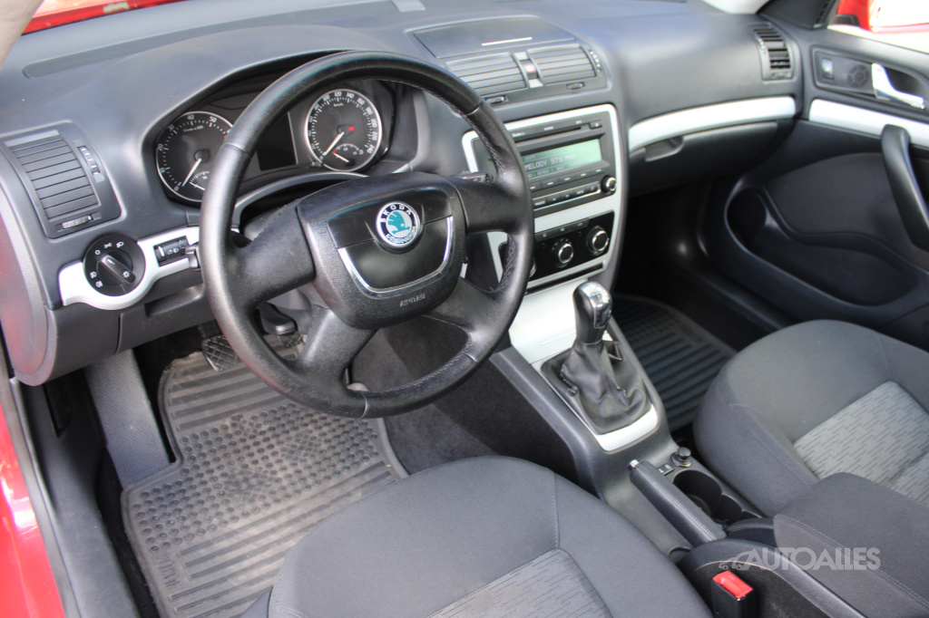 Škoda Octavia 1,2 TSi 77 kW AMBIENTE - 13