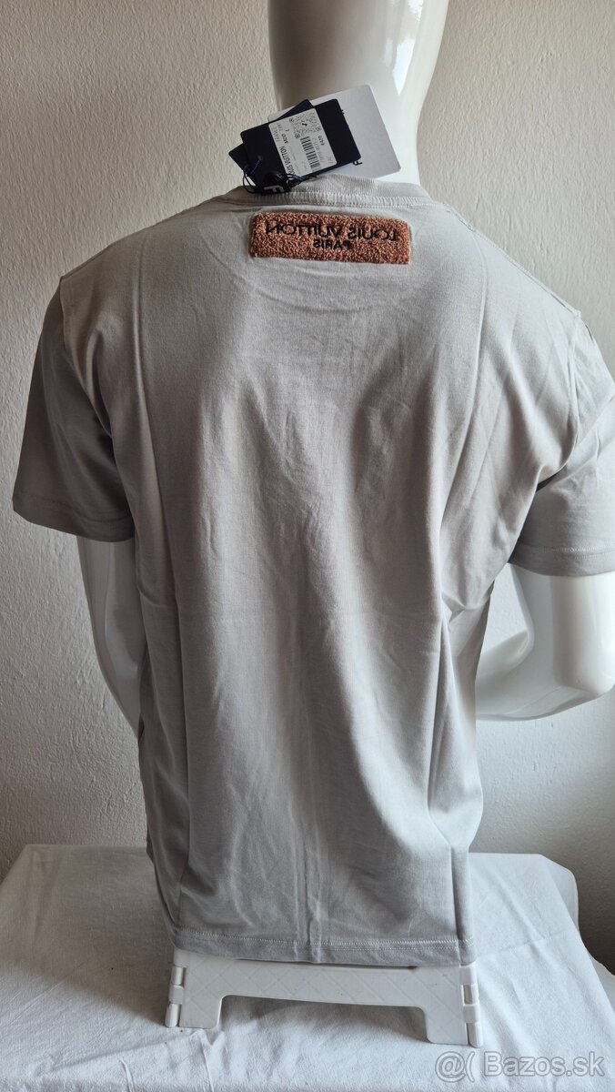 Predám Louis Vuitton tričká veľkosť oversize L - 13