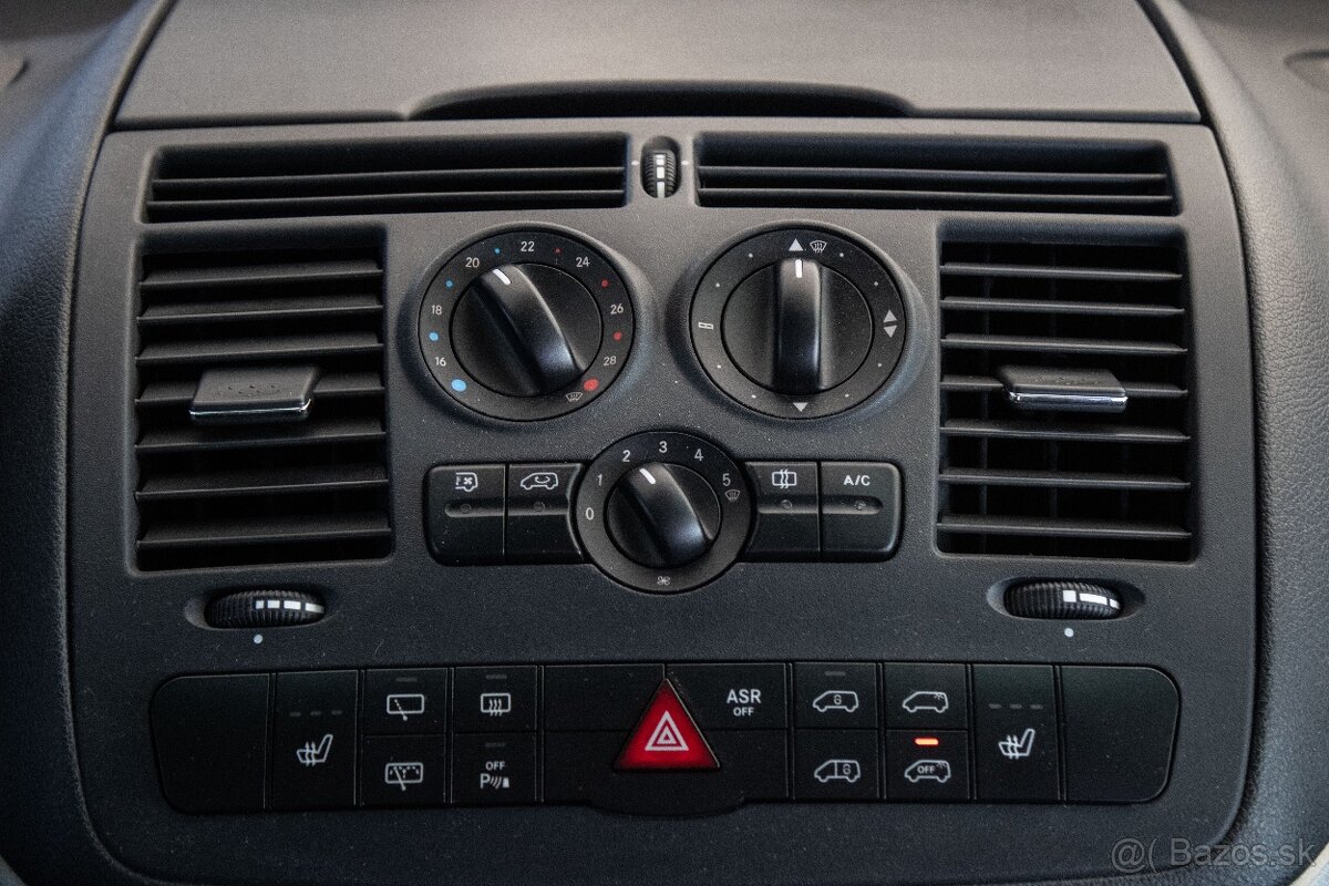 Mercedes-Benz Viano 2.2 120kW 7-miestne 2011 - 13