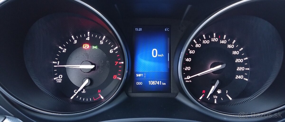 Toyota Avensis 1.8 Valvematic Active - 13