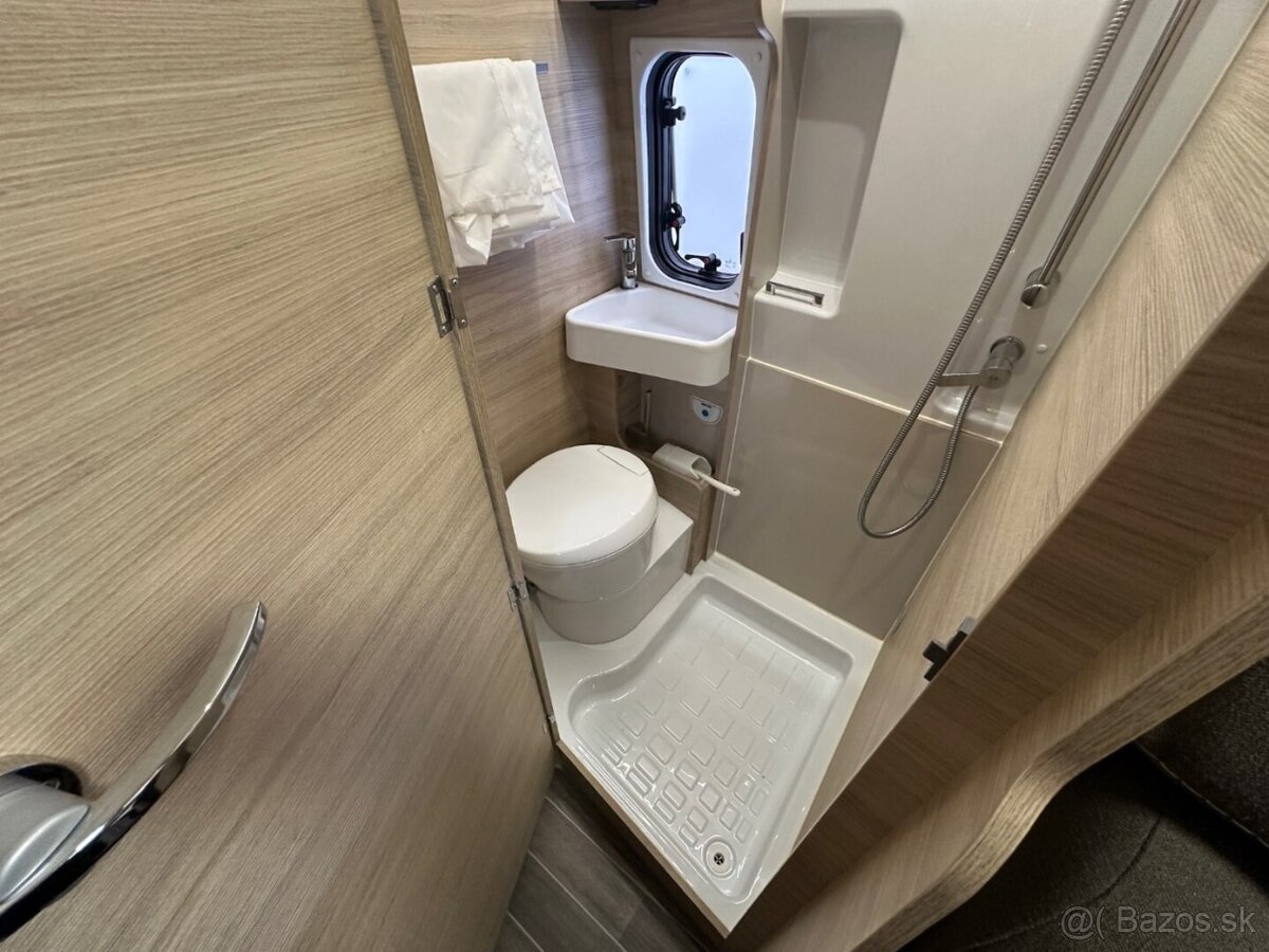 Forster 599 HB Zvedací střecha 2025 - 13