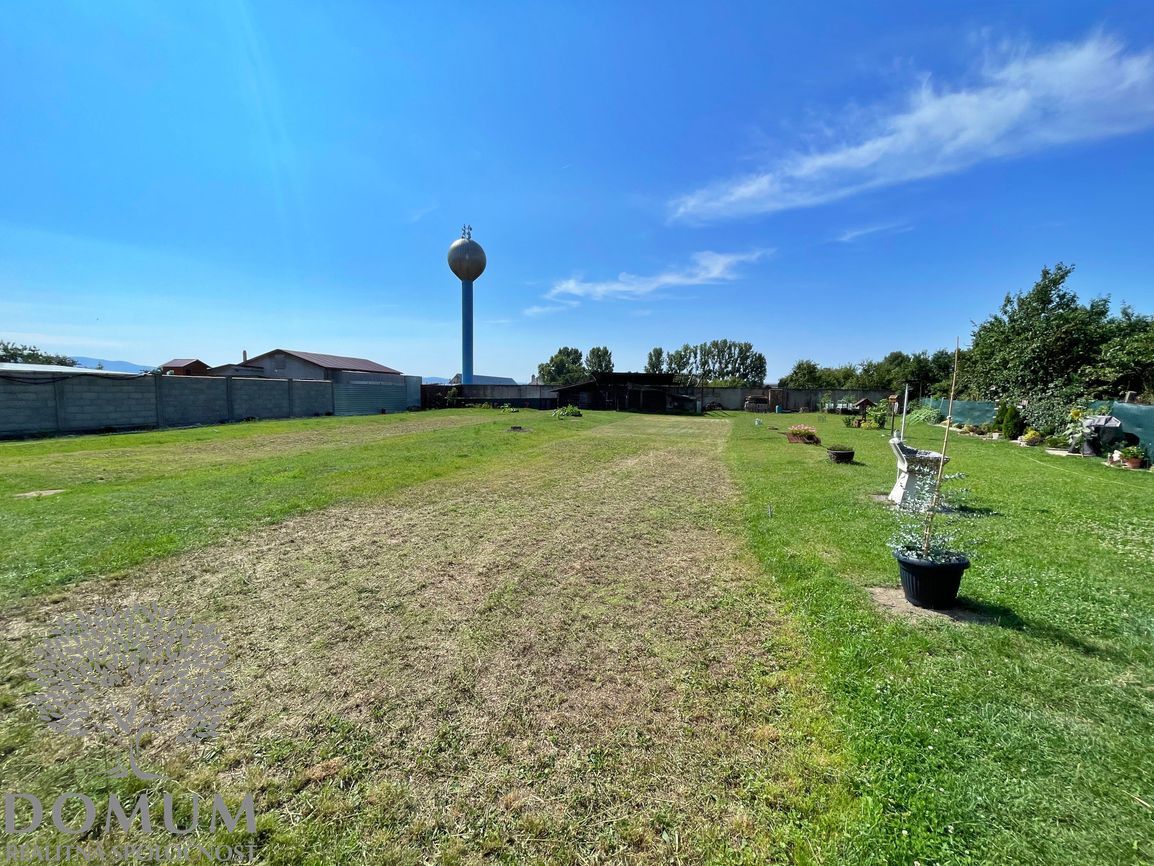 INVESTIČNÁ PRÍLEŽITOSŤ - 2-izbový byt (74 m²) so záhradou v - 13