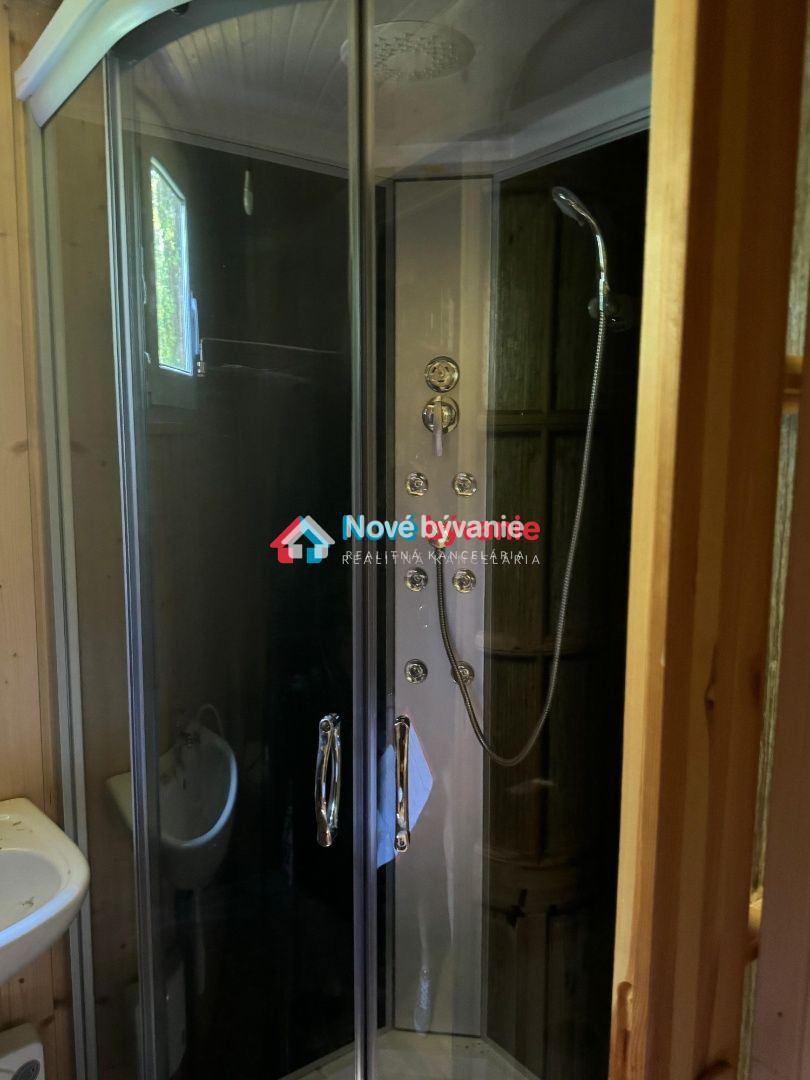 ZNÍŽENÁ CENA Na predaj - rekreačný dom - chata v prírode , - 13