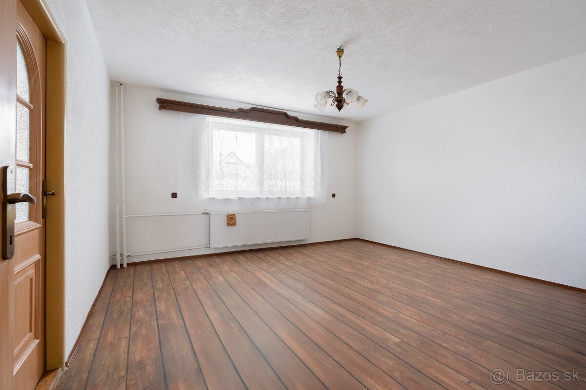 Rodinný dom s potenciálom - Košeca - 13