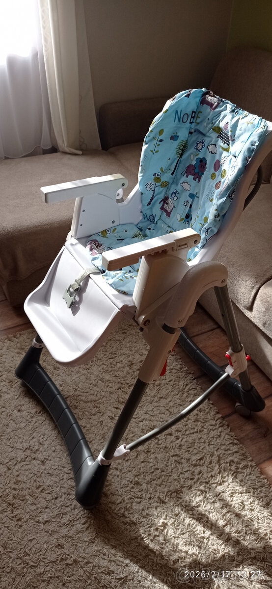 Stolička na krmenie - 13