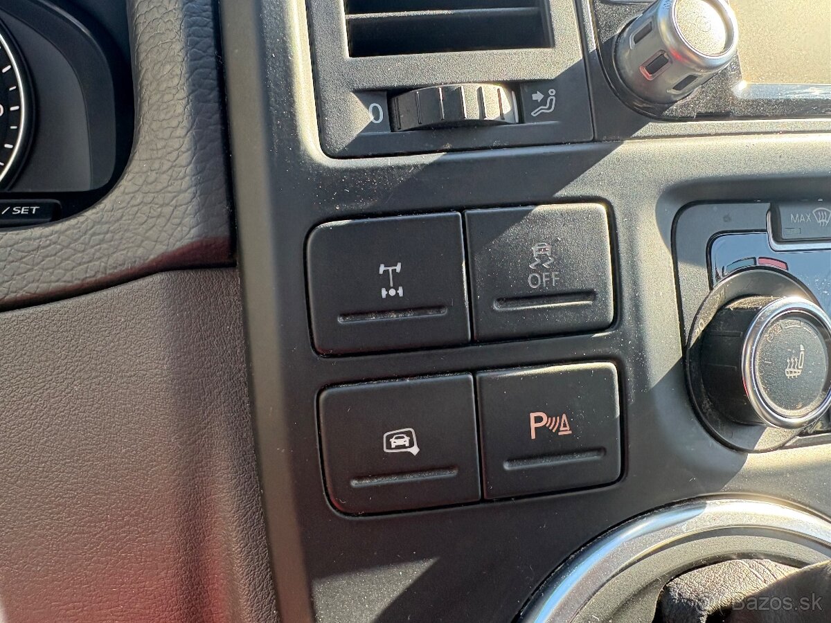 Volkswagen Multivan DSG - 13