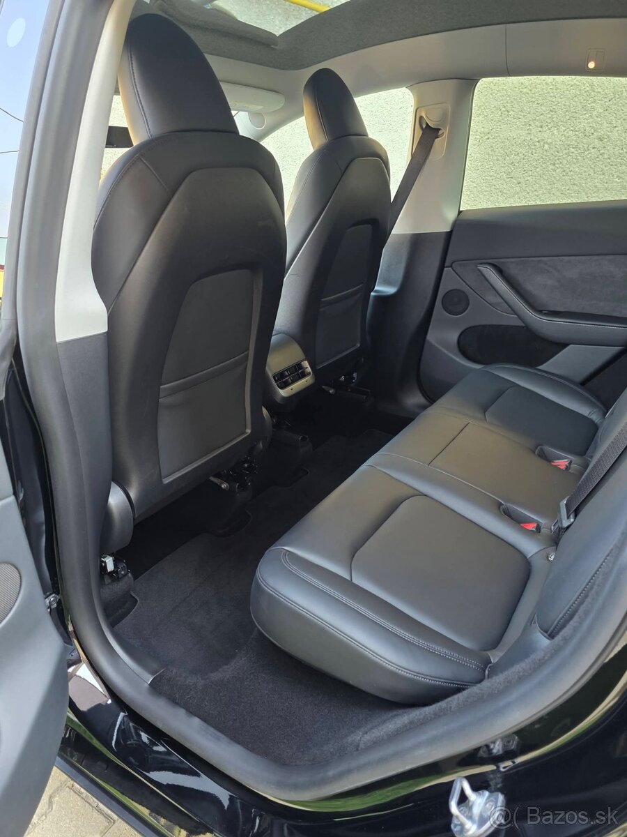 TESLA MODEL Y FACELIFT LONG RANGE DUAL MOTOR BLACK PACKET - 13