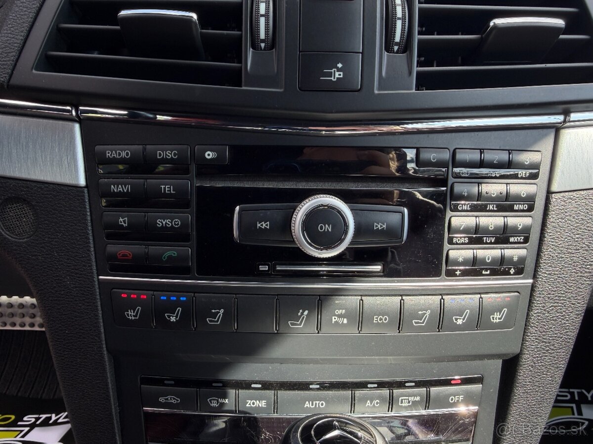 Mercedes-Benz E trieda Kabriolet 350 CDI Blue - 13