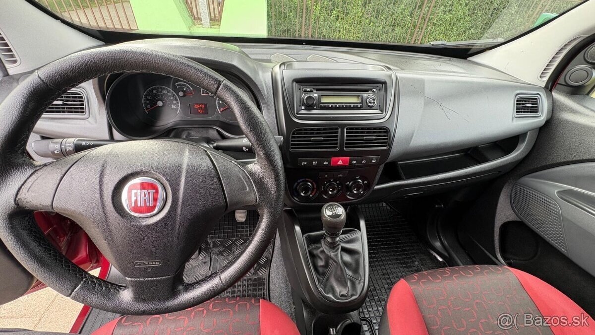 Fiat Dobló Panorama 1.6JTD MULTIJET 105 LOUNGE NOVA STK EK - 13