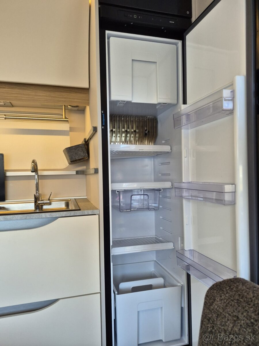 karavan Adria Adora 573 PT 3 x palanda - 13