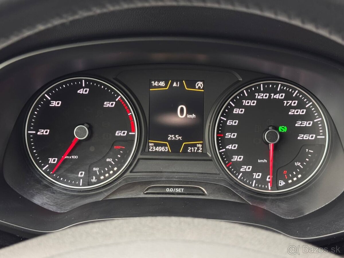 Seat Leon 1.6 TDI CR Style DSG - 13