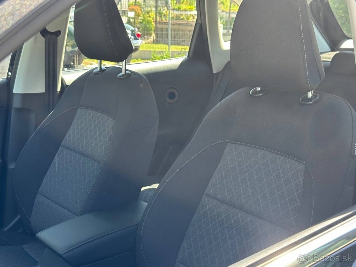 MG ZS HEV EMOTION - 13