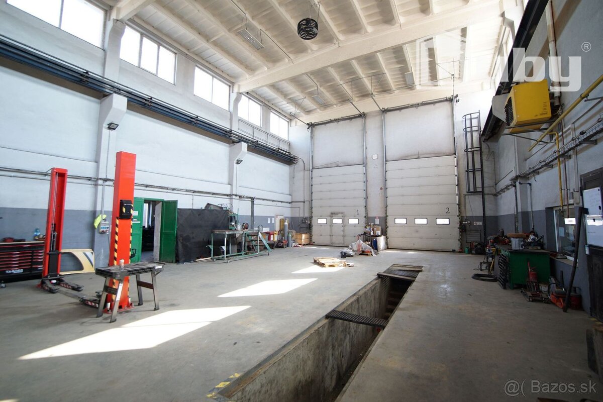 Komerčné priestory - priemyselná hala s výrobno-opravárensko - 13