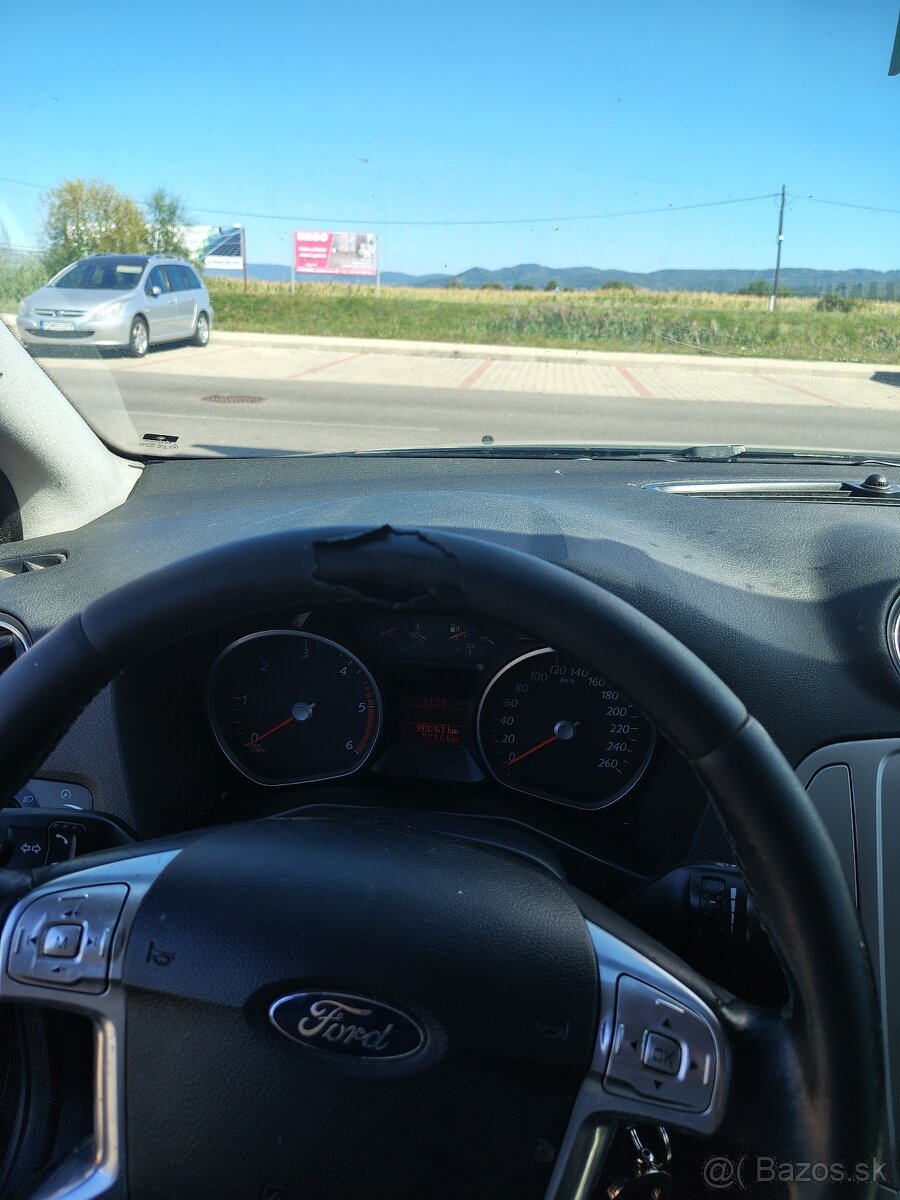 Predám Ford Mondeo 1.8tdci 92kw - 13