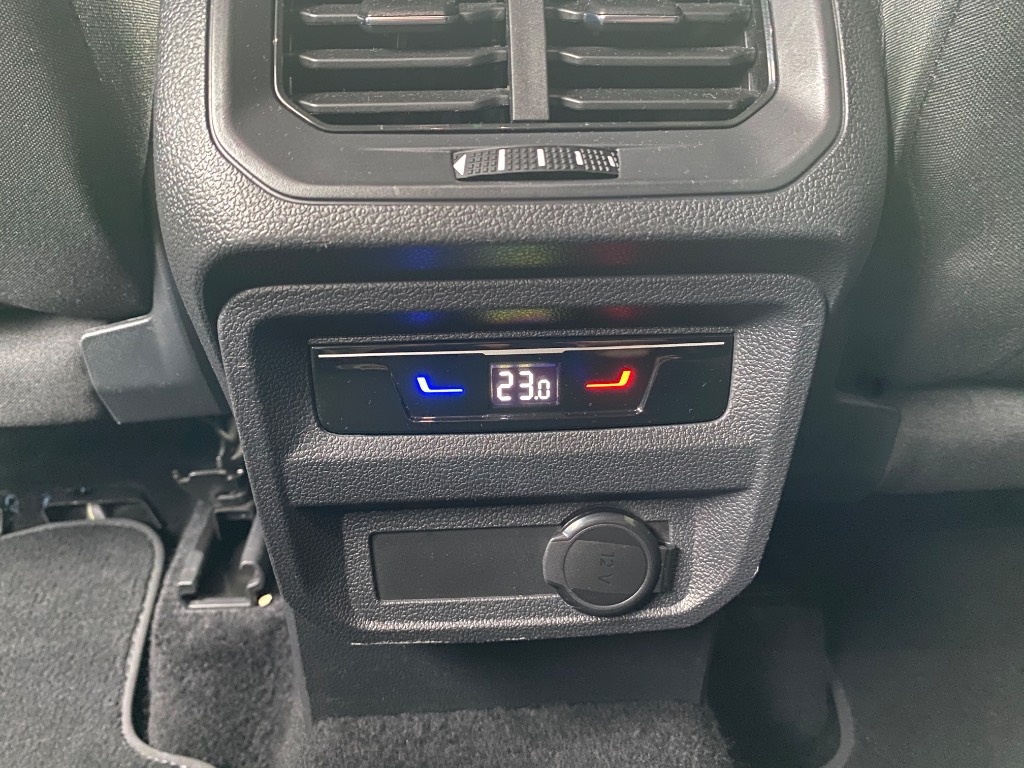 Volkswagen Tiguan 2.0 TDI EVO Elegance 4Motion DSG - 13