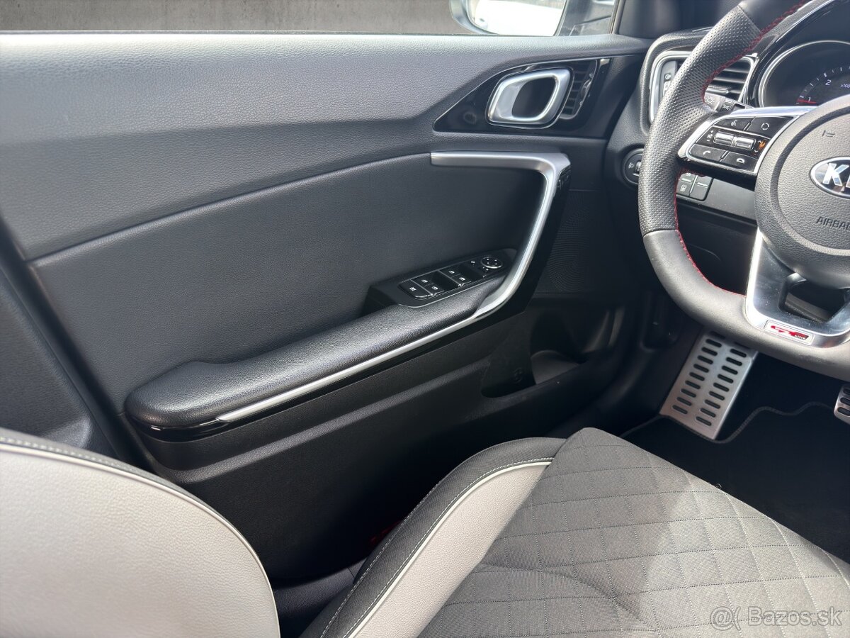 Kia ProCeed 1.6 CRDi SCR GT-Line A7 DCT - 13
