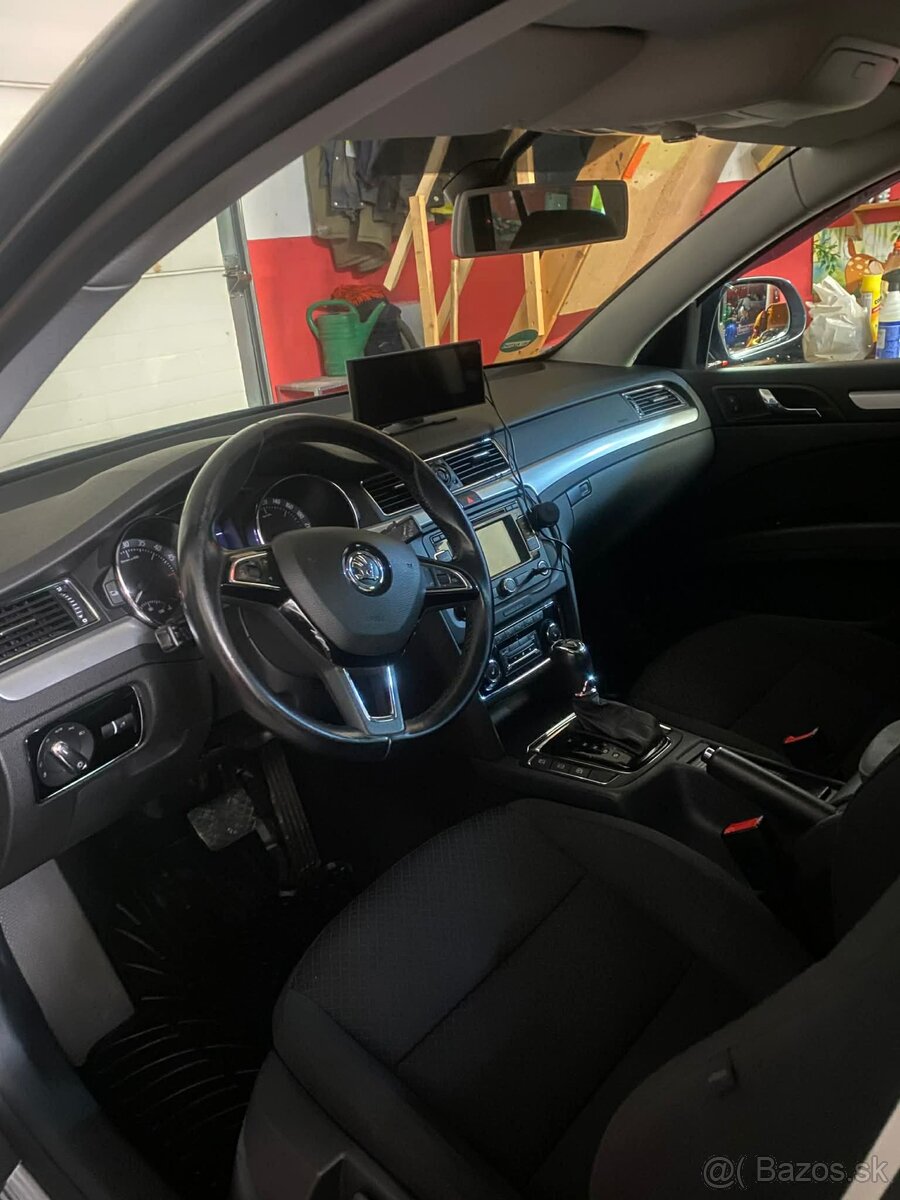 Škoda Superb II Facelift 2.0tdi 103kw DSG - 13