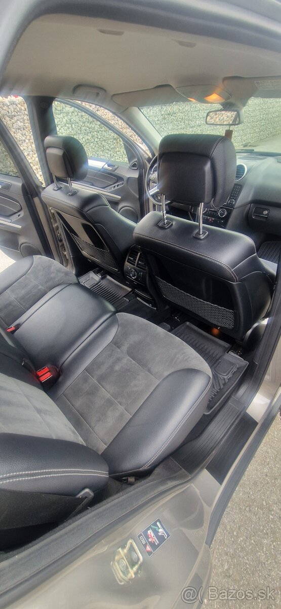 Mercedes Benz ML 320cdi - 13