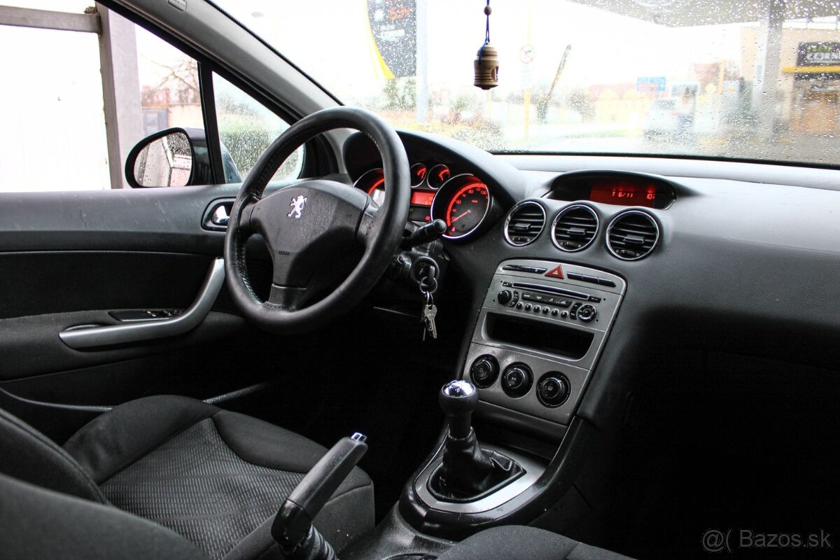 Peugeot 308 1.4 16V VTi - 13