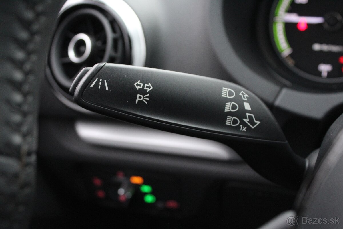 Audi A3 Sportback e-tron 2016 - 13