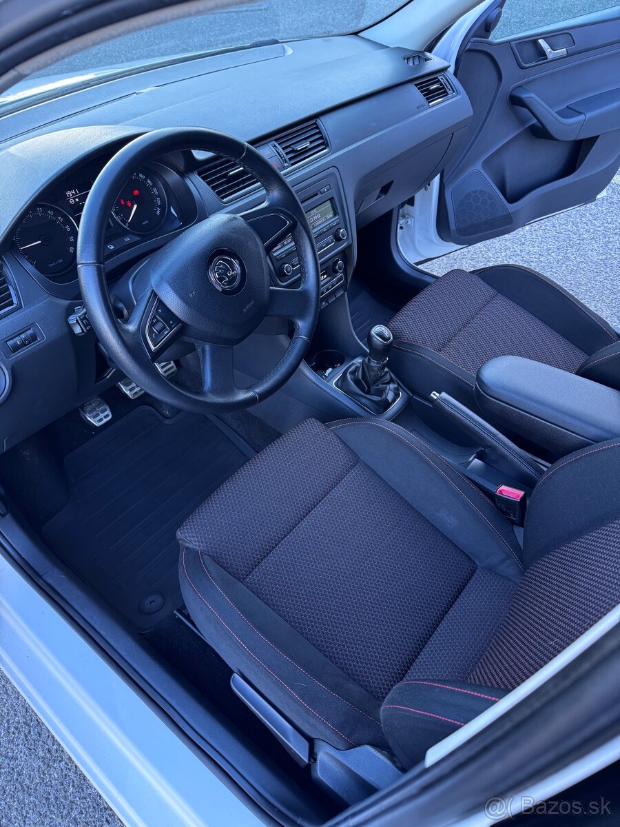 Škoda rapid 1.6tdi - 13