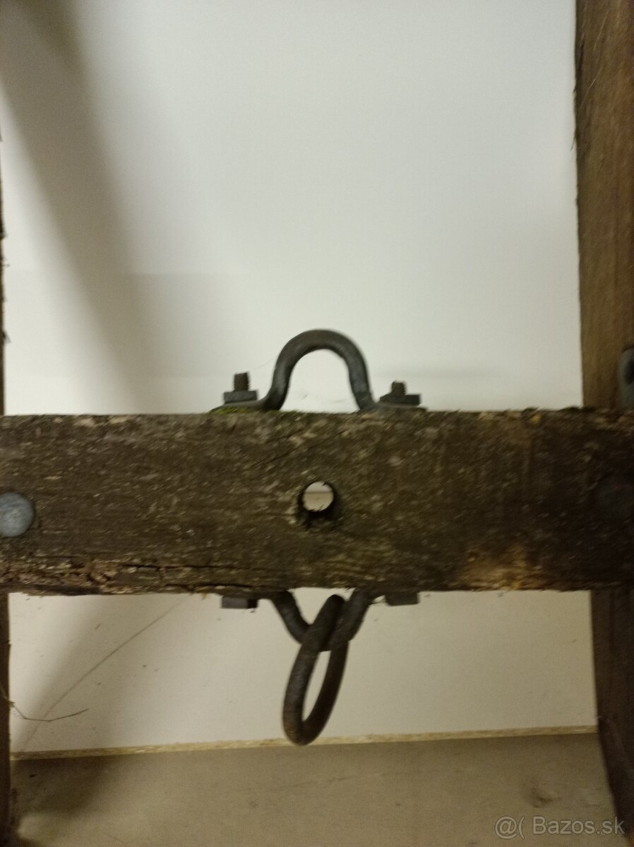 Staré konské vozy, rebriňaky, rozložené - 13