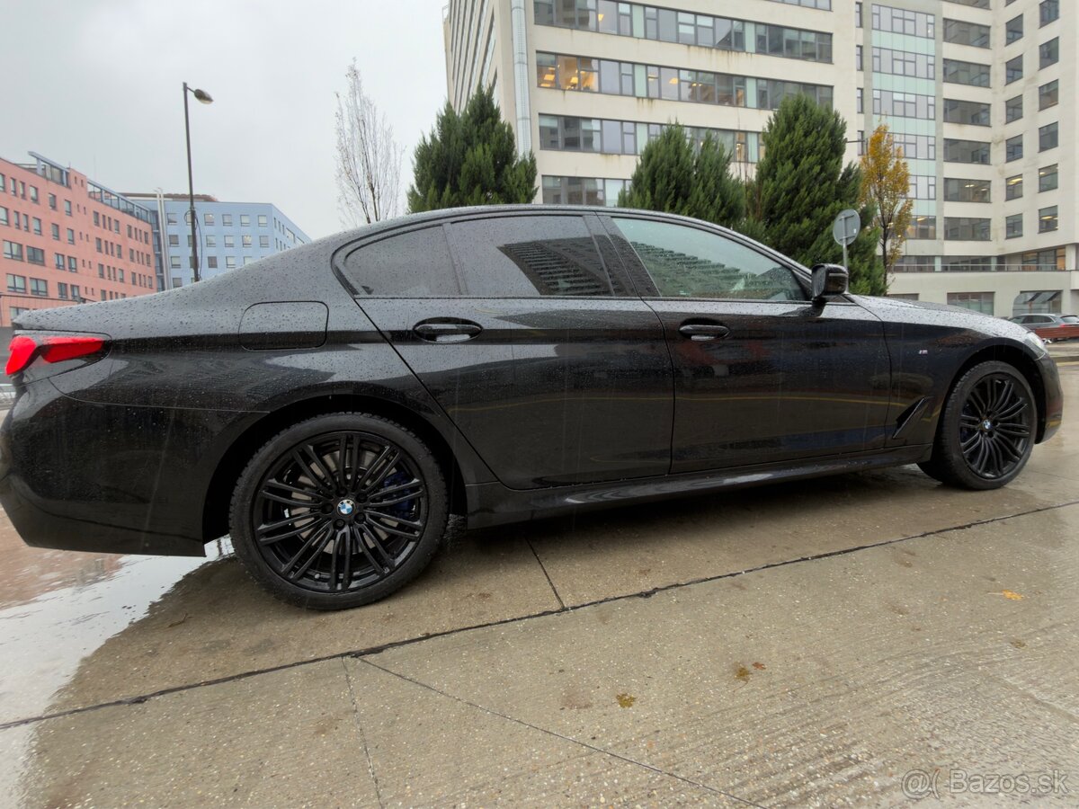 Predám BMW 540i xDrive M-Packet G30 - 13