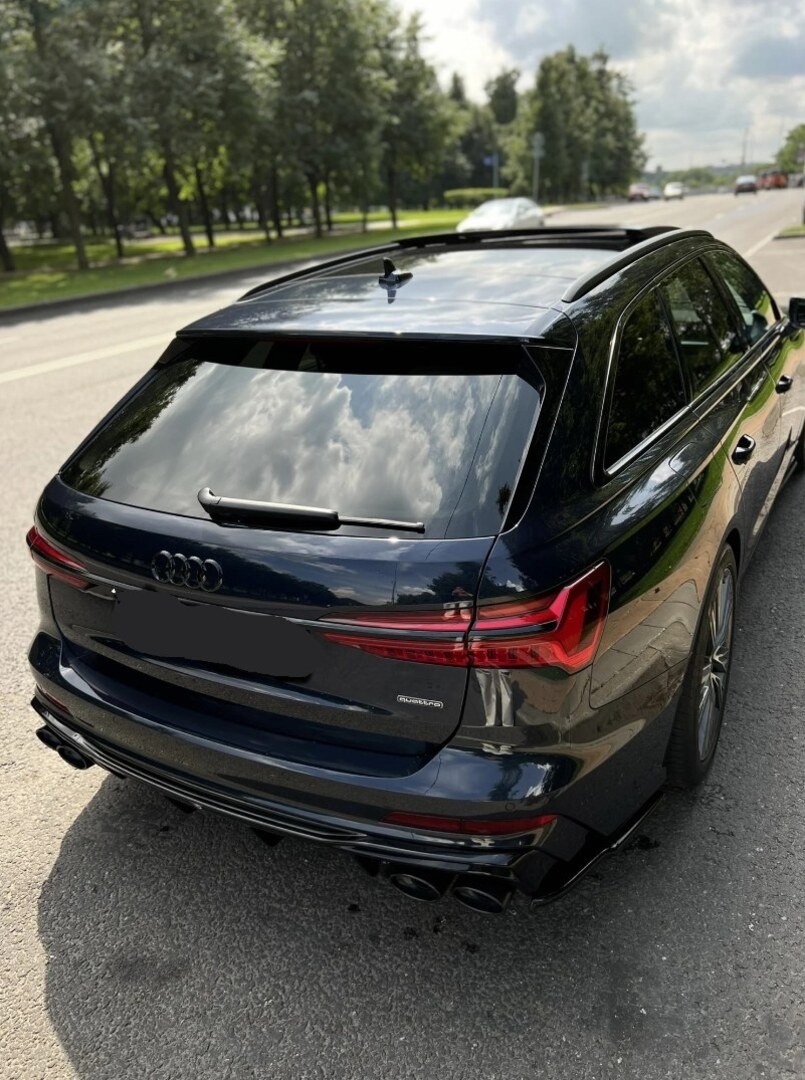 AUDI Čierne lesklé znaky - 13