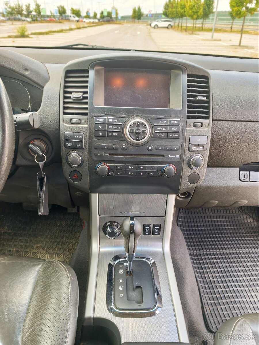 💥 NISSAN NAVARA 3.0 V6 A/T 💥 - 13