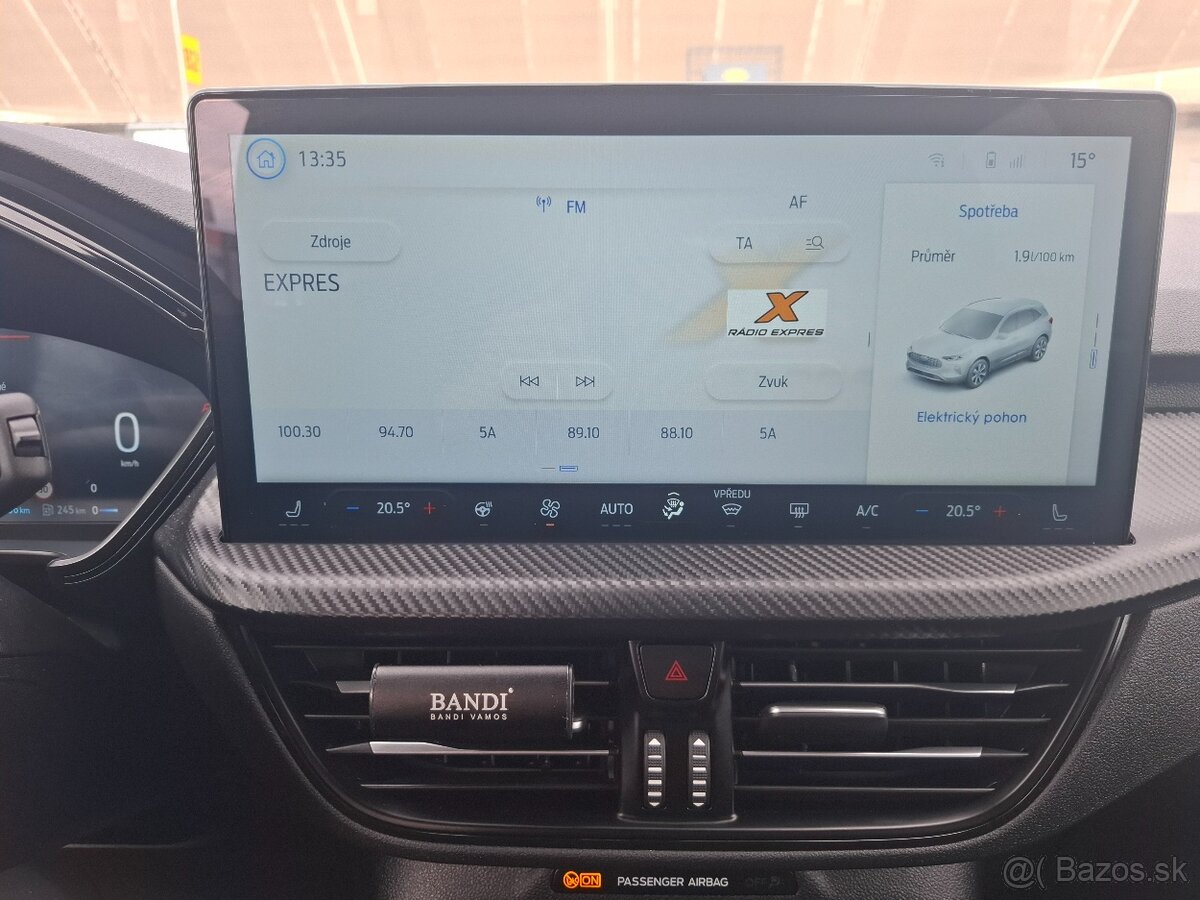 Predám Ford Kuga St - line, Plug-in hybrid - 13