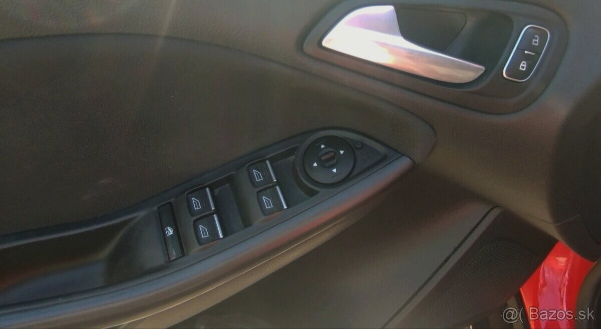 Ford Focus 2016 combi 1.0 ecoboost, SK auto - 13