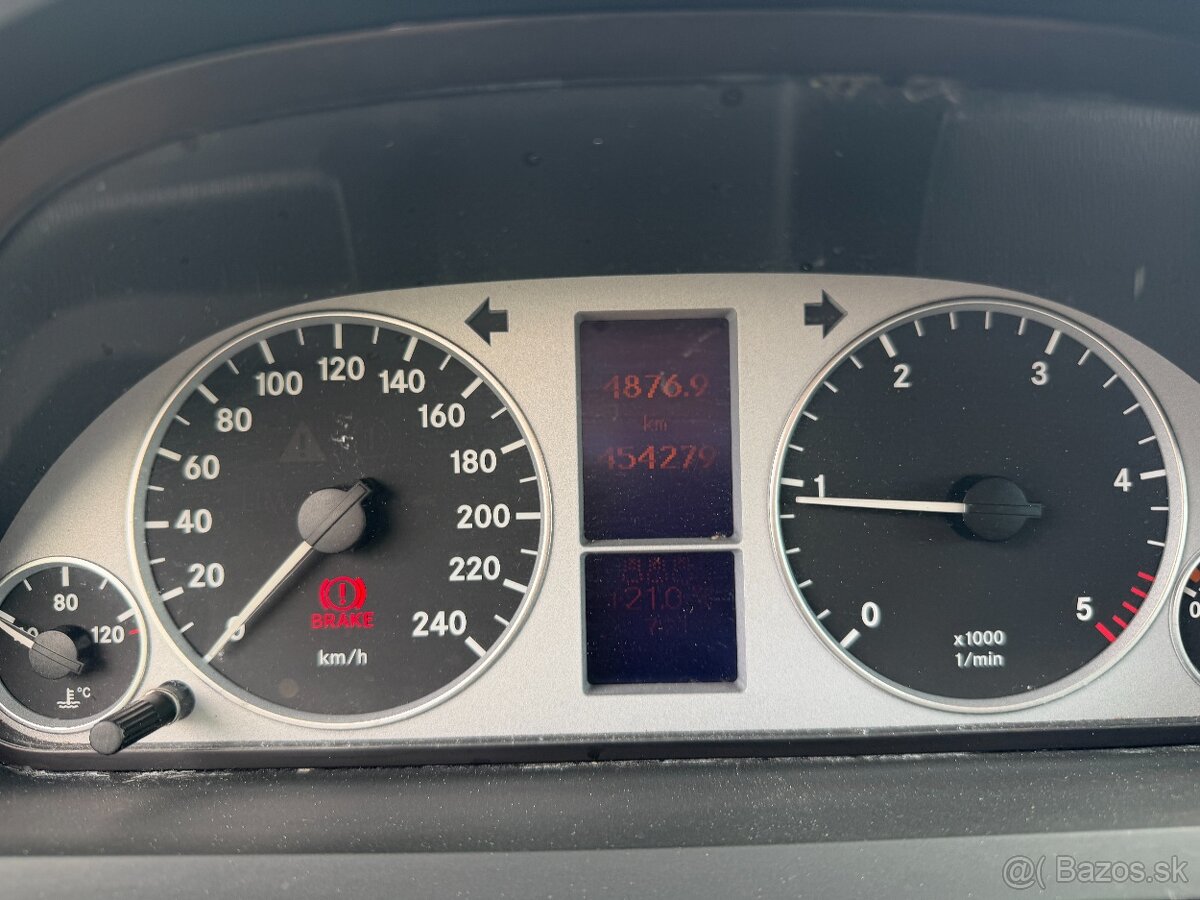 Mercedes-Benz B trieda 180 CDI - 13
