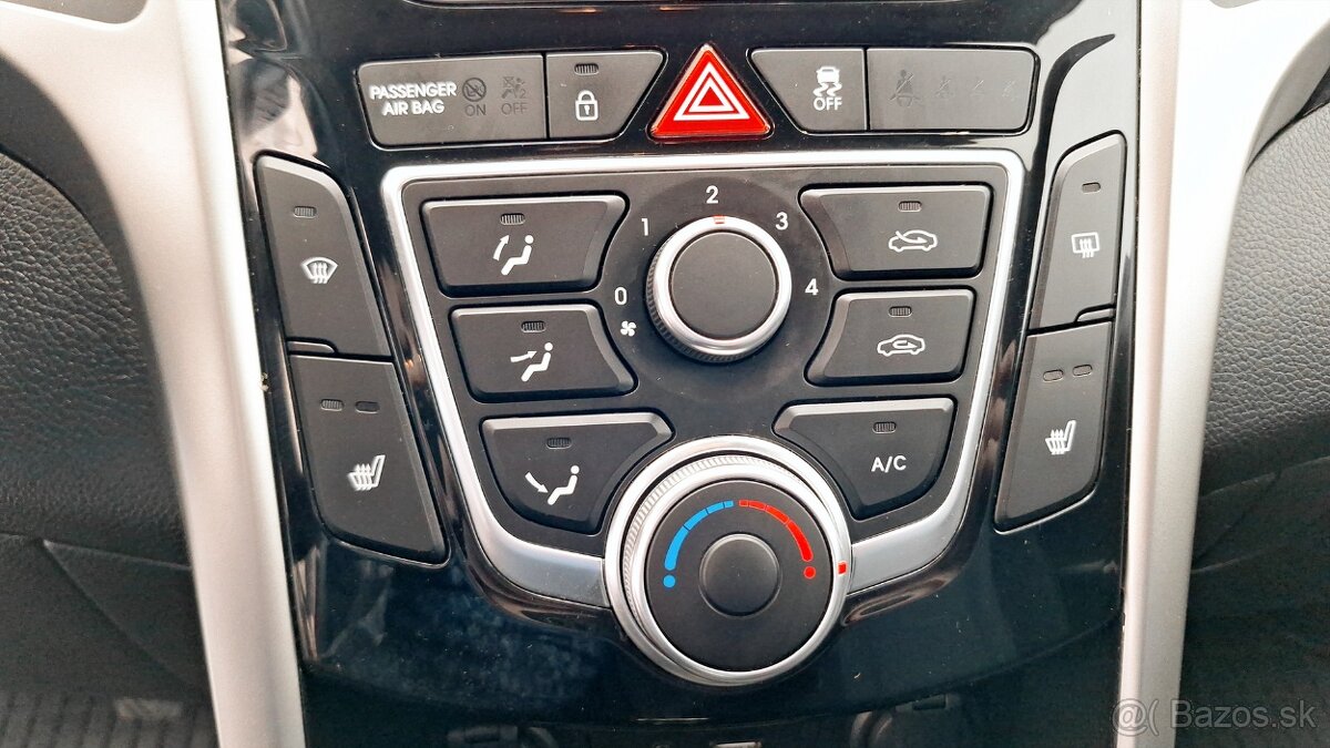 i30CW 1,6CRDi 81kw 6M - 13
