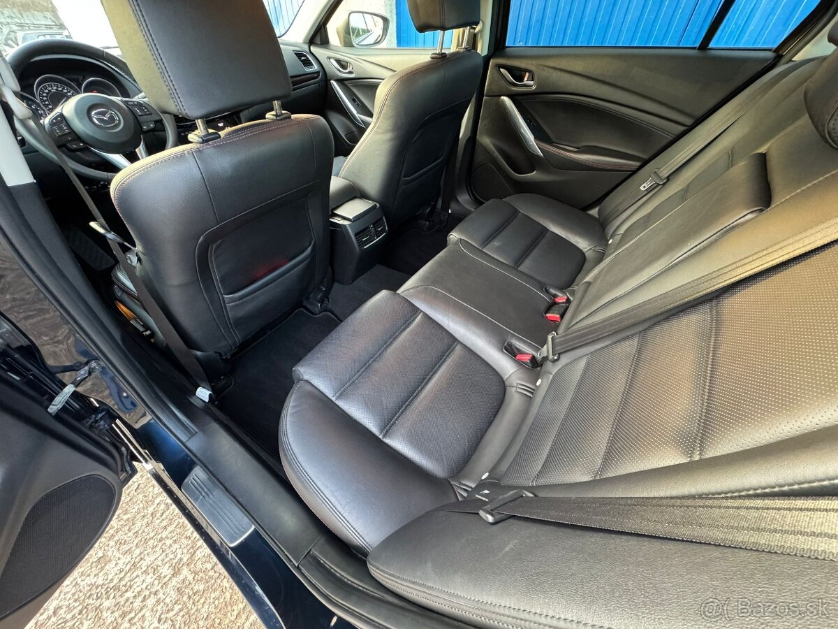 Mazda 6 2,5 Benzín 141kw Automat 2014 - 13