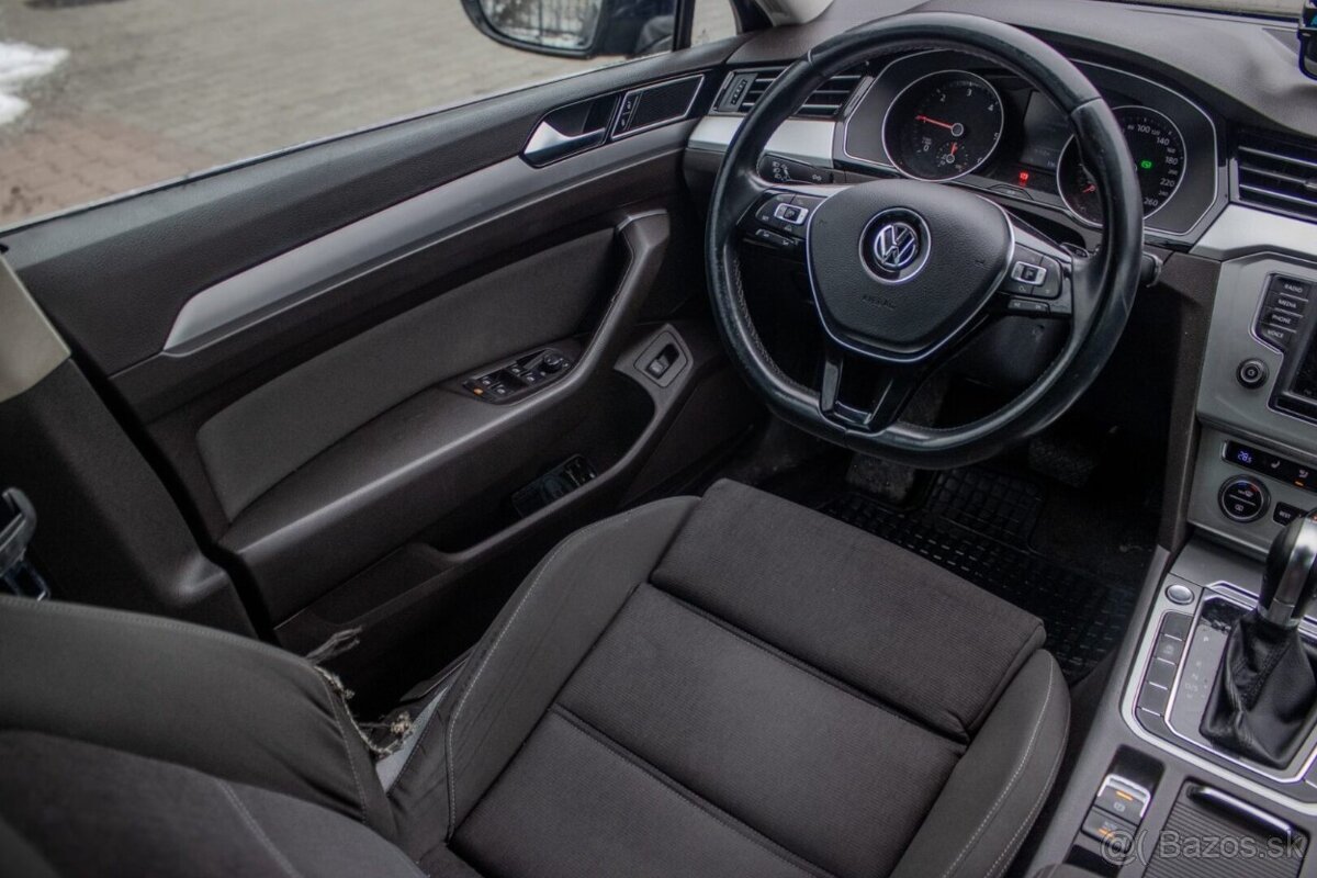 Volkswagen Passat Variant 2.0 TDI BMT Highline DSG - 13