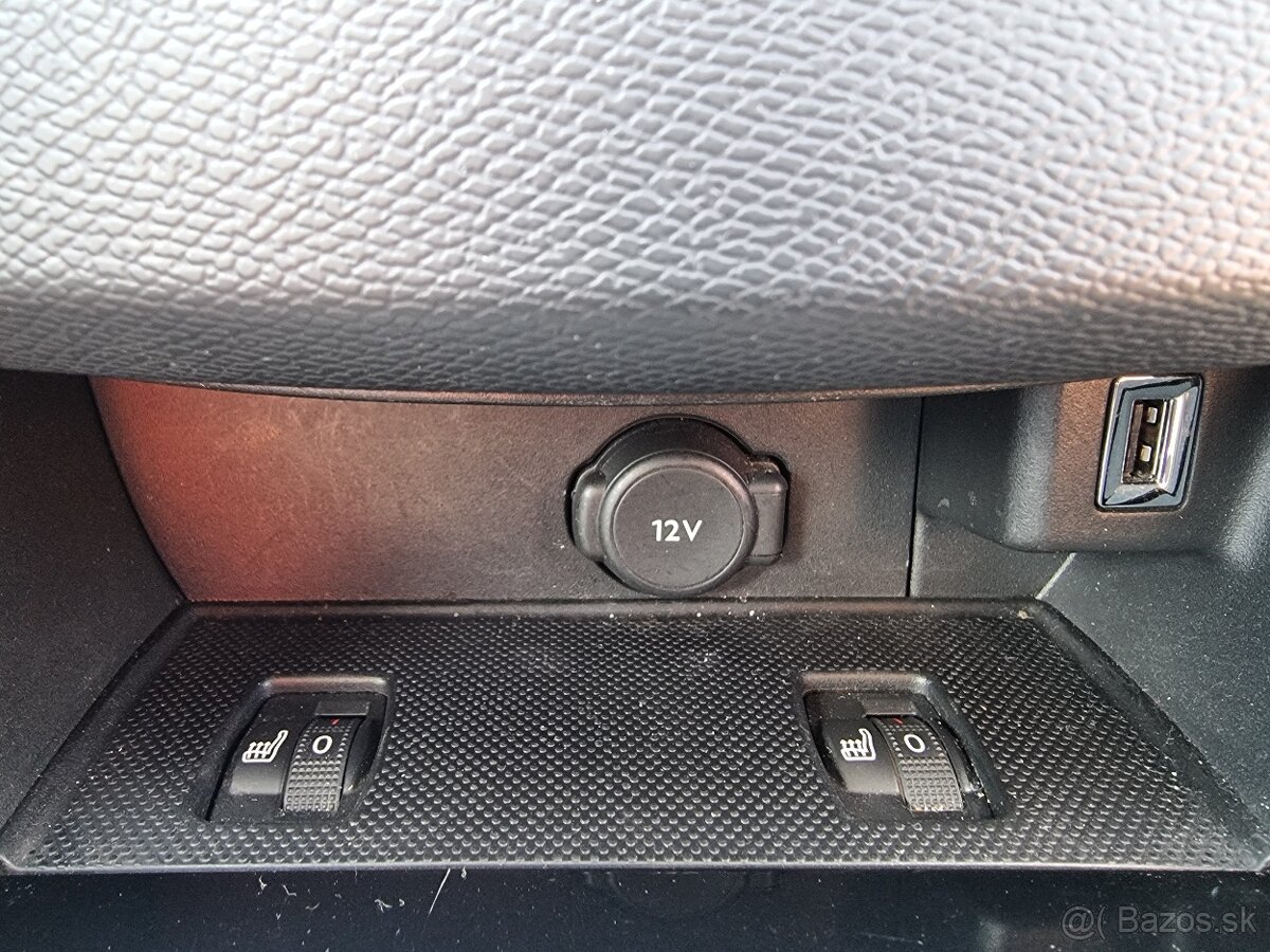 Peugeot 308 1.2 PureTech S&S Active za 8.990 € - 13