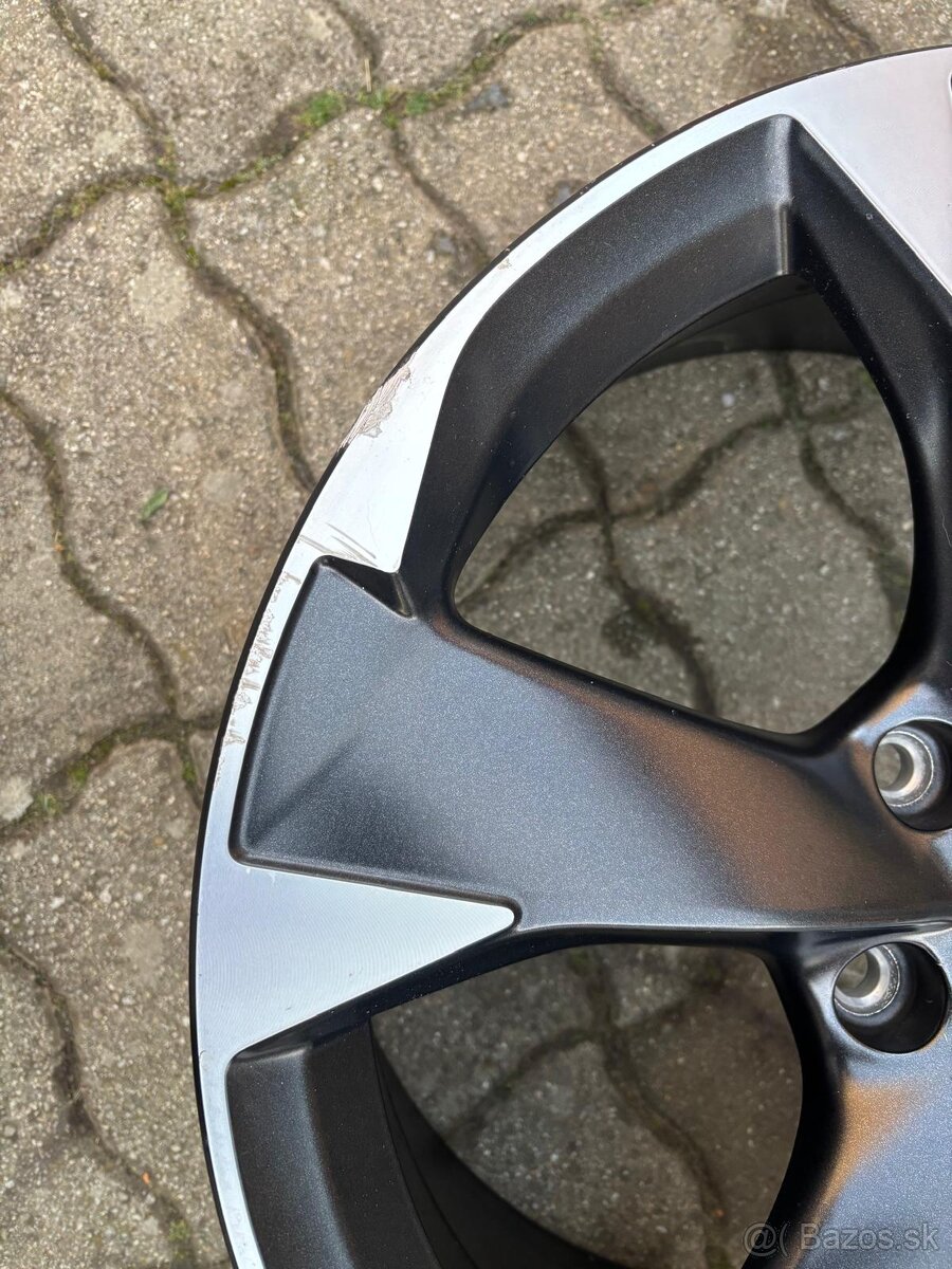 Disky Alu SEAT Leon Cupra Leon, R18, 7,5J ET46 - 13