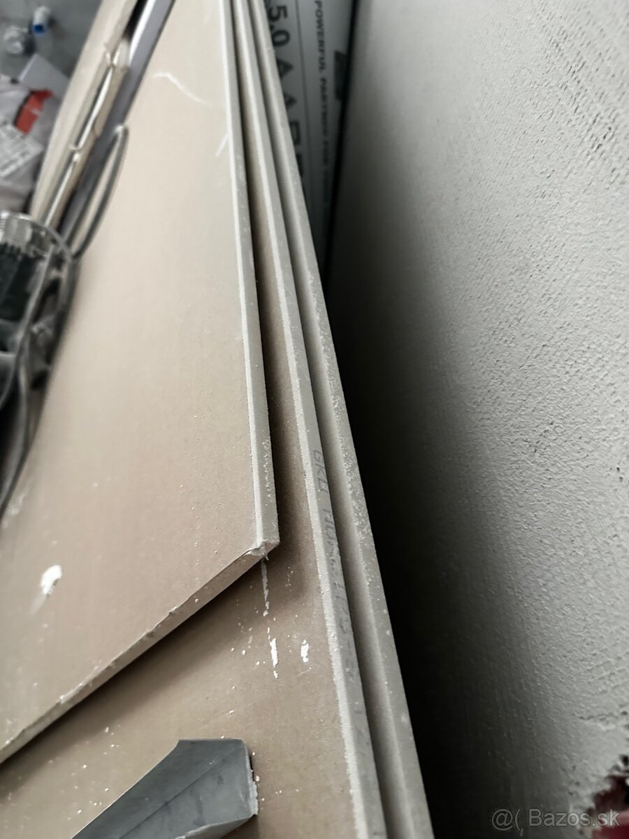 Stavebý materiál - zbytky zo stavby - 13