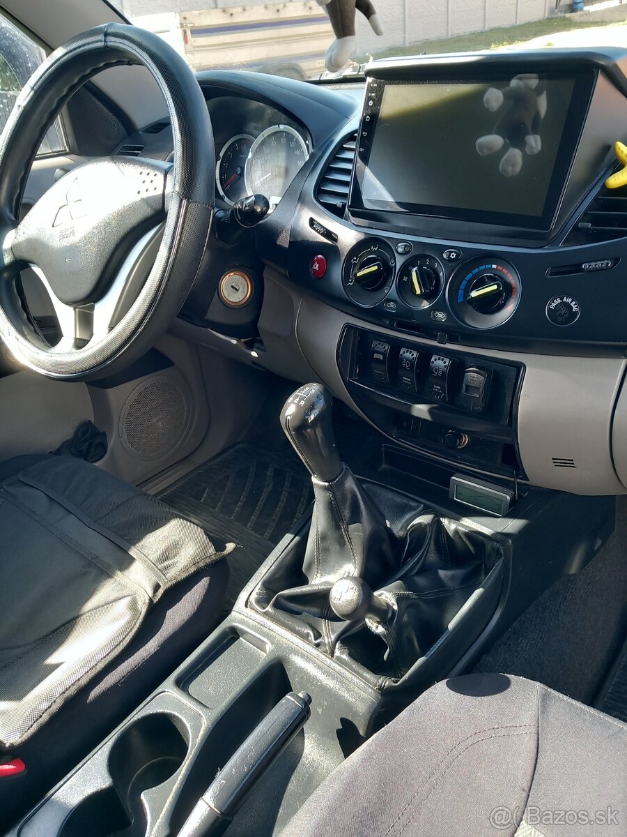 L200 Triton - 13