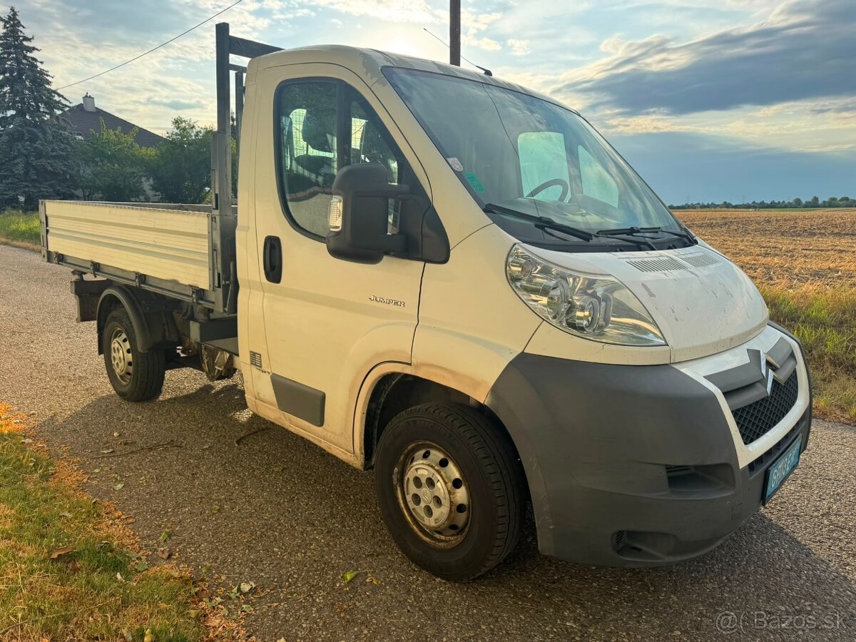 3 STRANNÝ VYKLAPAČ DO 3,5T MOŽNÝ LEASING - 13