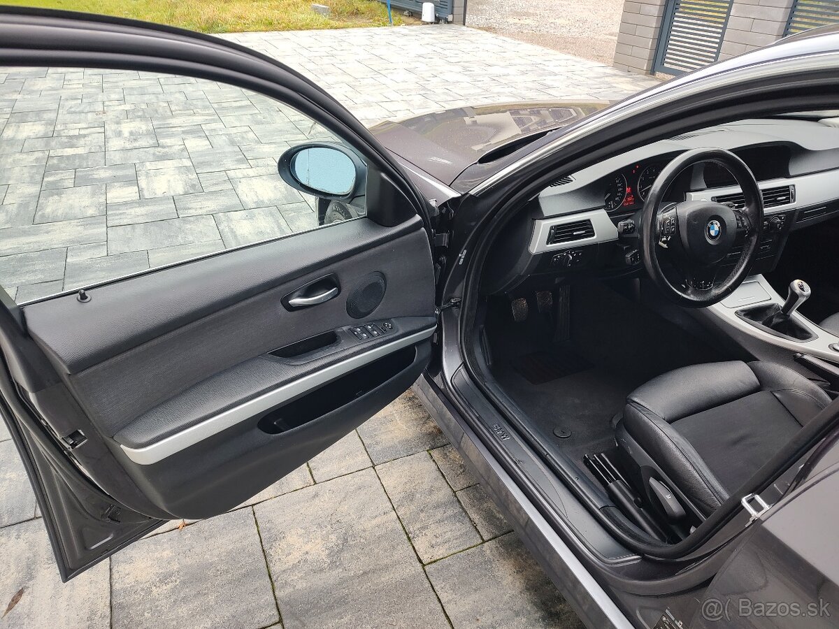 BMW 325i e90 r.v. 2005 manuál - 13